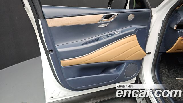 Genesis GV80 2.5T Gasoline AWD 2022 — фото 24