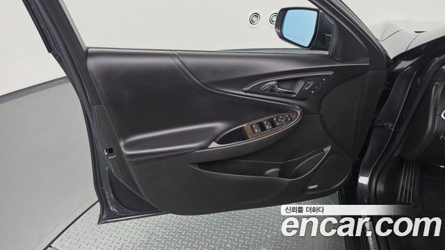 Chevrolet Malibu 1.5 Turbo LTZ 2017 — фото 24
