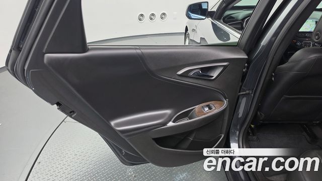 Chevrolet Malibu 1.5 Turbo LTZ 2017 — фото 25