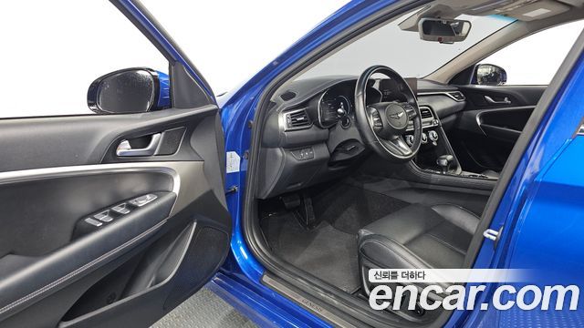 Genesis G70 Gasoline 2.0T 4WD 2023 — фото 10