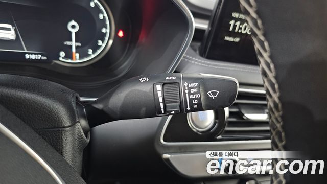 Genesis G70 Gasoline 2.0T 4WD 2023 — фото 13