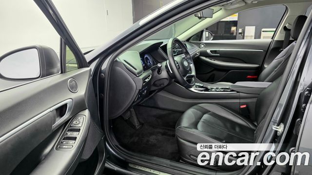 Hyundai Sonata (DN8) 2.0 Premium 2021 — фото 10