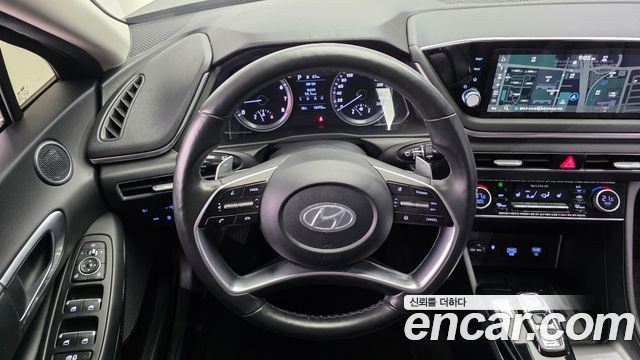 Hyundai Sonata (DN8) 2.0 Premium 2021 — фото 13