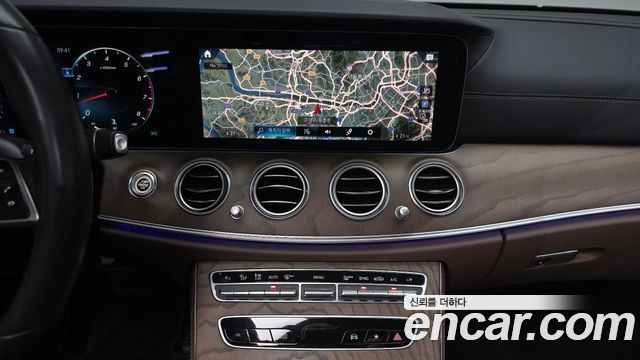 Mercedes-Benz E-Class (W213) E250 Exclusive 2022 — фото 14