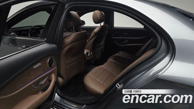 Mercedes-Benz E-Class (W213) E250 Exclusive 2022 — фото 26