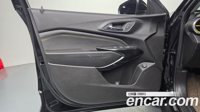 Chevrolet Trax Crossover 1.2 ACTIV Plus 2024 — фото 24