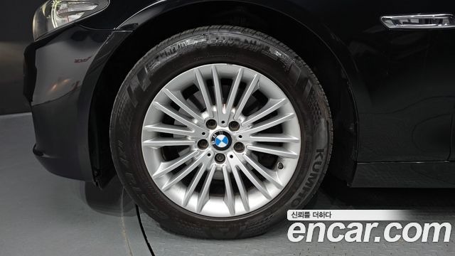 BMW 5 Series (F10) 520d 2015 — фото 5