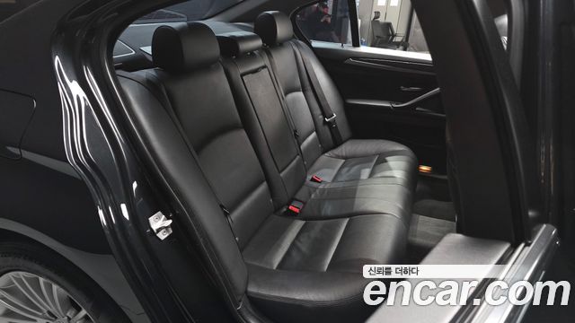 BMW 5 Series (F10) 520d 2015 — фото 12