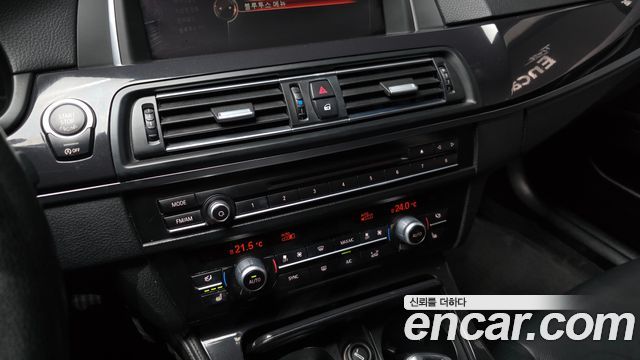 BMW 5 Series (F10) 520d 2015 — фото 17