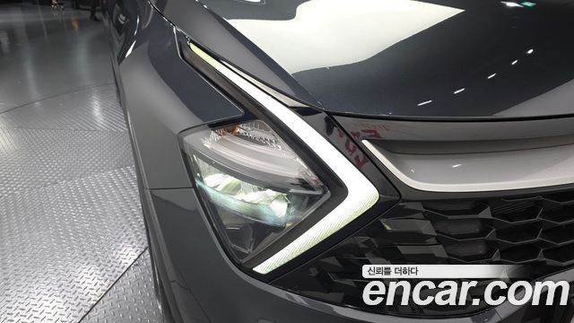 Kia Sportage (V) Gasoline 1.6 Turbo 2WD Trendy 2022 — фото 22
