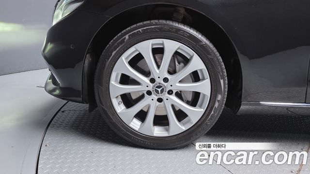 Mercedes-Benz E-Class (W213) E300 4MATIC Exclusive 2019 — фото 5