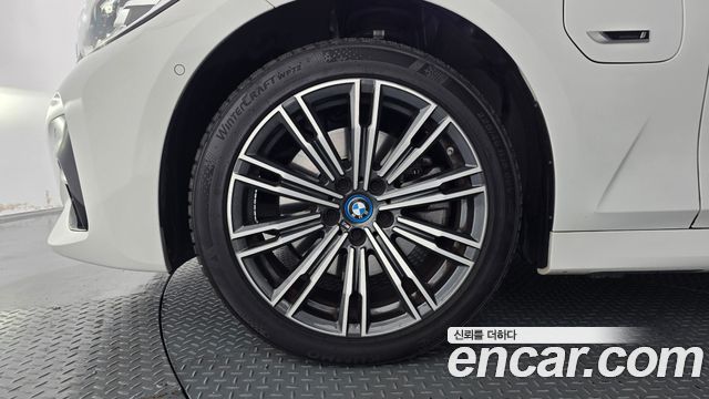 BMW 3 Series (G20) 320e M Sports 2022 — фото 5