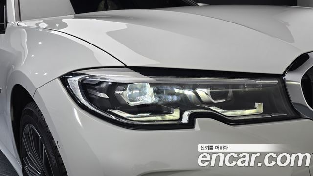 BMW 3 Series (G20) 320e M Sports 2022 — фото 28