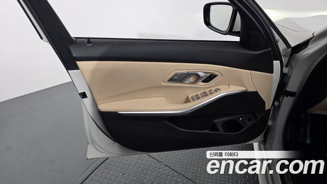 BMW 3 Series (G20) 320e M Sports 2022 — фото 30