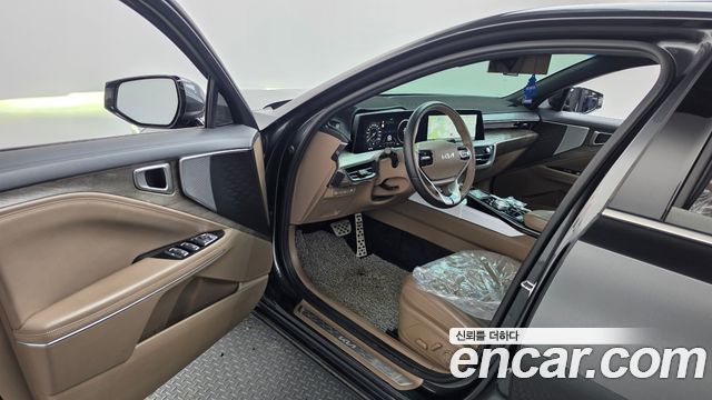 Kia K8 2.5 Gasoline 2WD Noblesse 2022 — фото 10