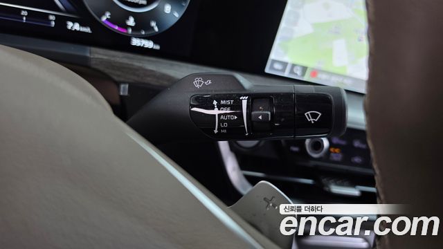 Kia K8 2.5 Gasoline 2WD Noblesse 2022 — фото 20