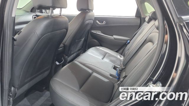 Hyundai Kona Gasoline 1.6 Turbo 2WD Smart 2022 — фото 23