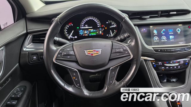 Cadillac XT5 3.6 Premium AWD 2019 — фото 12