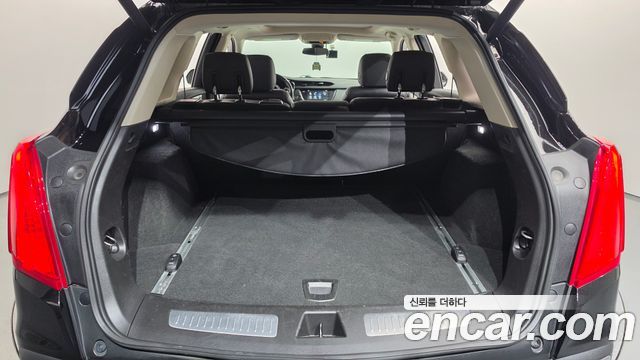 Cadillac XT5 3.6 Premium AWD 2019 — фото 20