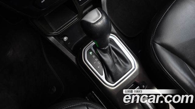 Jeep Renegade 1.6 Diesel Limited 2020 — фото 9