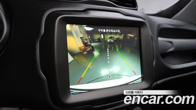 Jeep Renegade 1.6 Diesel Limited 2020 — фото 15