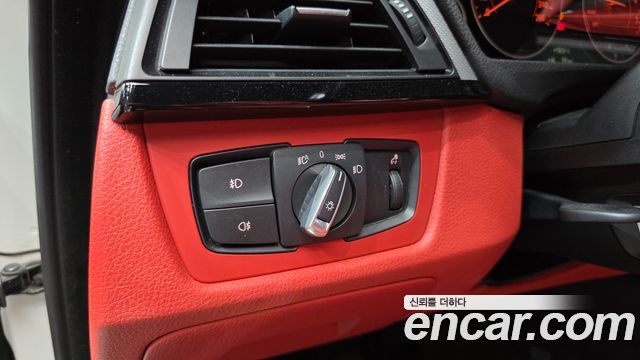 BMW 4 Series (F32) 428i M Sport Convertible 2016 — фото 14