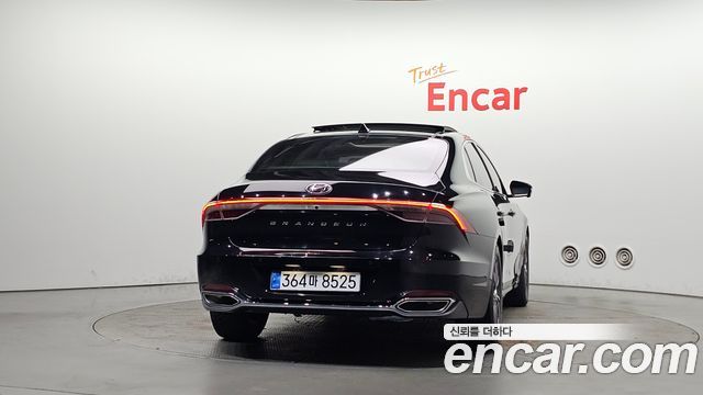 Hyundai Grandeur (IG) 3.0 LPi Rent Car Exclusive 2022 — фото 4