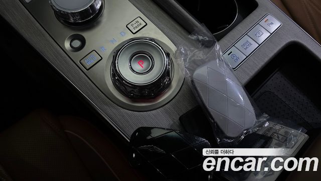 Genesis G80 (RG3) Gasoline 2.5 Turbo AWD 2025 — фото 9
