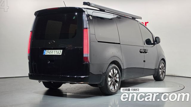Hyundai Staria L3.5 Lounge 9-Seater Inspiration 2022 — фото 2