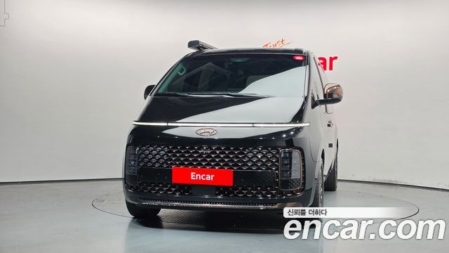 Hyundai Staria L3.5 Lounge 9-Seater Inspiration 2022 — фото 3