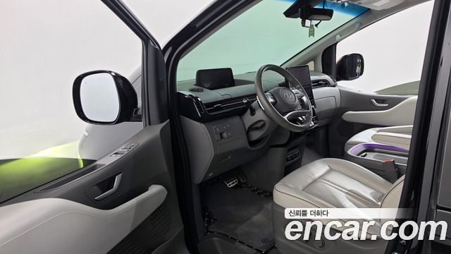 Hyundai Staria L3.5 Lounge 9-Seater Inspiration 2022 — фото 10