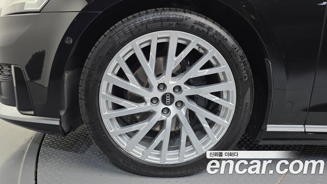 Audi A8 (D5) 50 TDI Quattro LWB 2021 — фото 5
