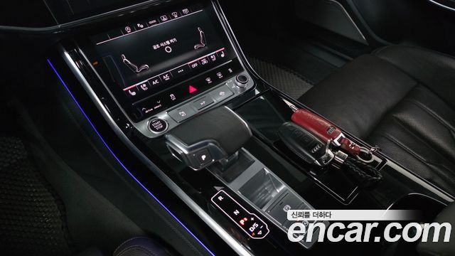 Audi A8 (D5) 50 TDI Quattro LWB 2021 — фото 9
