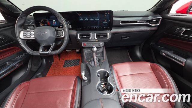 Ford Mustang (VII) 2.3 Ecoboost Premium Convertible 2024 — фото 7