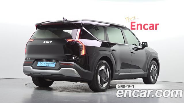 Kia EV9 Long Range 4WD Air 2024 — фото 2
