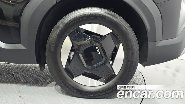 Kia EV9 Long Range 4WD Air 2024 — фото 21