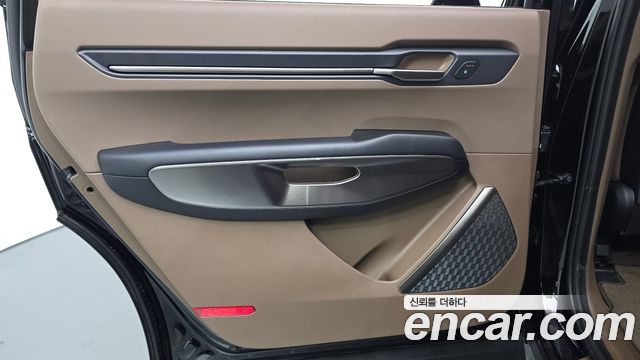 Kia EV9 Long Range 4WD Air 2024 — фото 25