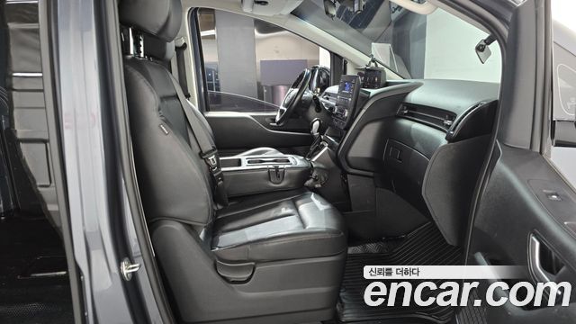 Hyundai Staria L3.5 Cargo 3-Seater Modern 2022 — фото 26