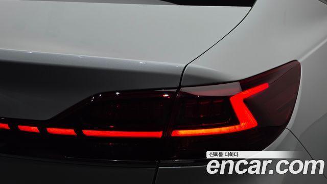 Kia K7 Premier 2.5 GDI Noblesse 2020 — фото 29