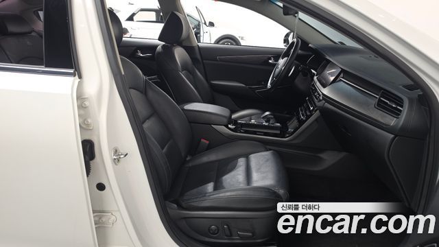 Kia K7 Premier 2.5 GDI Noblesse 2020 — фото 32
