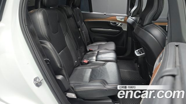 Volvo XC90 (II) D5 Inscription 2019 — фото 11
