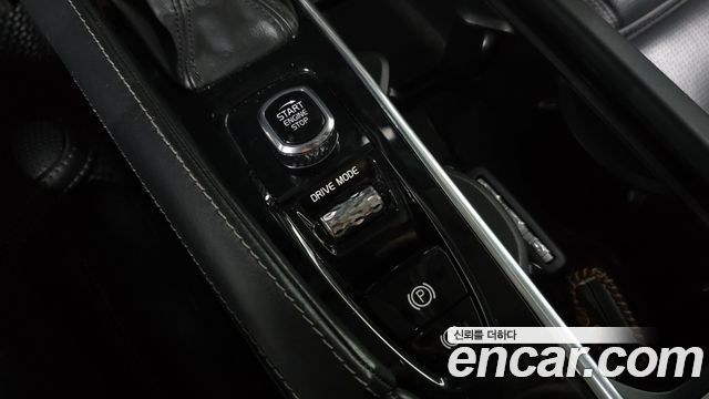 Volvo XC90 (II) D5 Inscription 2019 — фото 18
