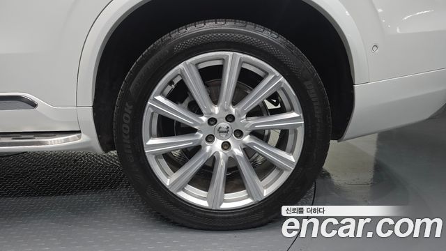 Volvo XC90 (II) D5 Inscription 2019 — фото 21