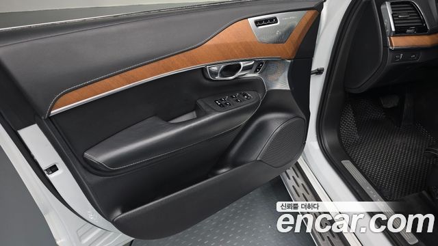Volvo XC90 (II) D5 Inscription 2019 — фото 24