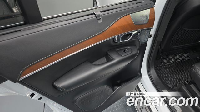Volvo XC90 (II) D5 Inscription 2019 — фото 25