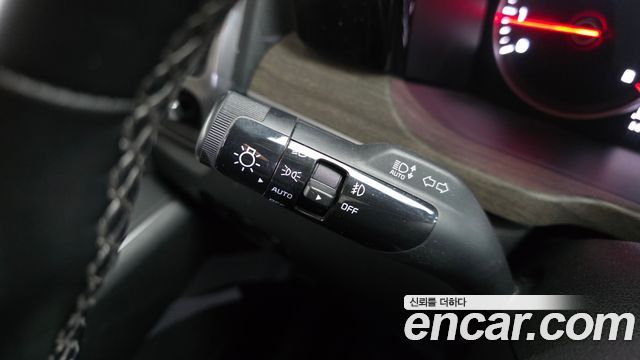 Kia Sorento (IV) Gasoline 2.5T 2WD Prestige 2021 — фото 36