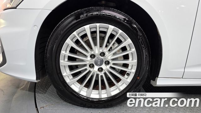 Audi A6 (C8) 40 TDI Premium 2020 — фото 5