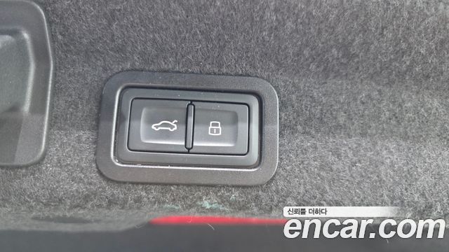 Audi A6 (C8) 40 TDI Premium 2020 — фото 17