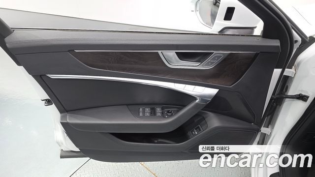 Audi A6 (C8) 40 TDI Premium 2020 — фото 24
