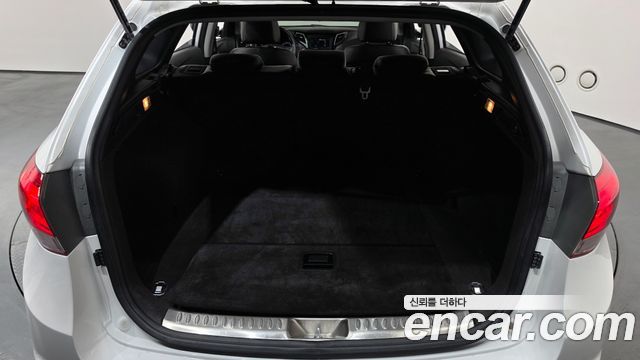 Hyundai i40 2.0 GDi Premium 2018 — фото 19